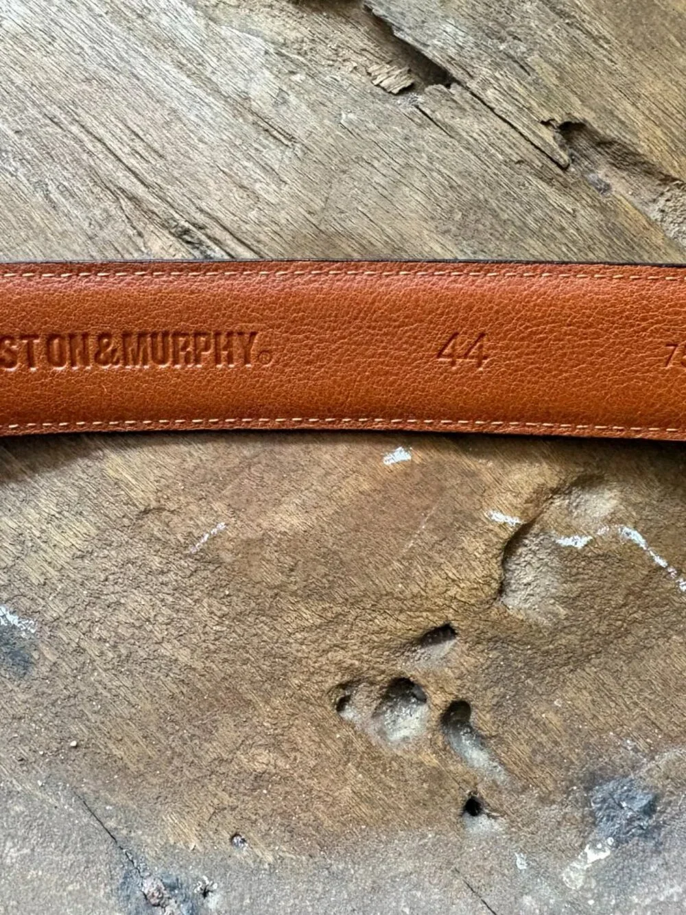 Johnston & Murphy black embossed leather western style men's belt size 44